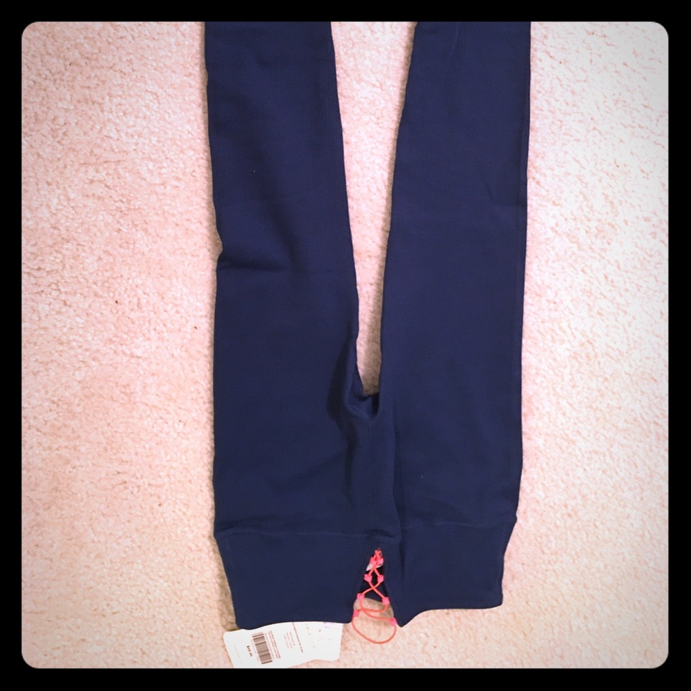 Fabletics High-Waisted Seamless Rib Legging